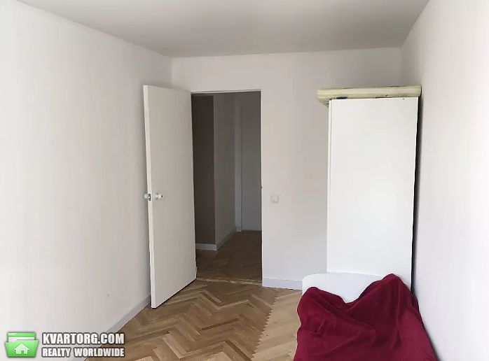 Sell 3-room apartment. Киев,  Госпитальная — photo 4