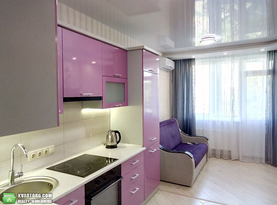 Rent out 1-room apartment. Киев, Жамбила Жабаева — photo 1