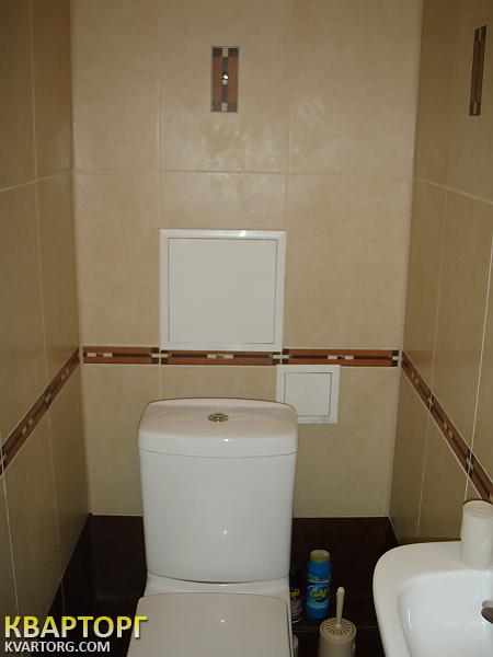 Rent out 3-room apartment. Киев,  Депутатская — photo 10