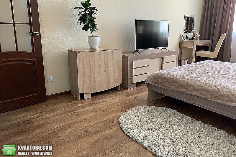 Sell 2-room apartment. Киев,  Воскресенская — photo 6