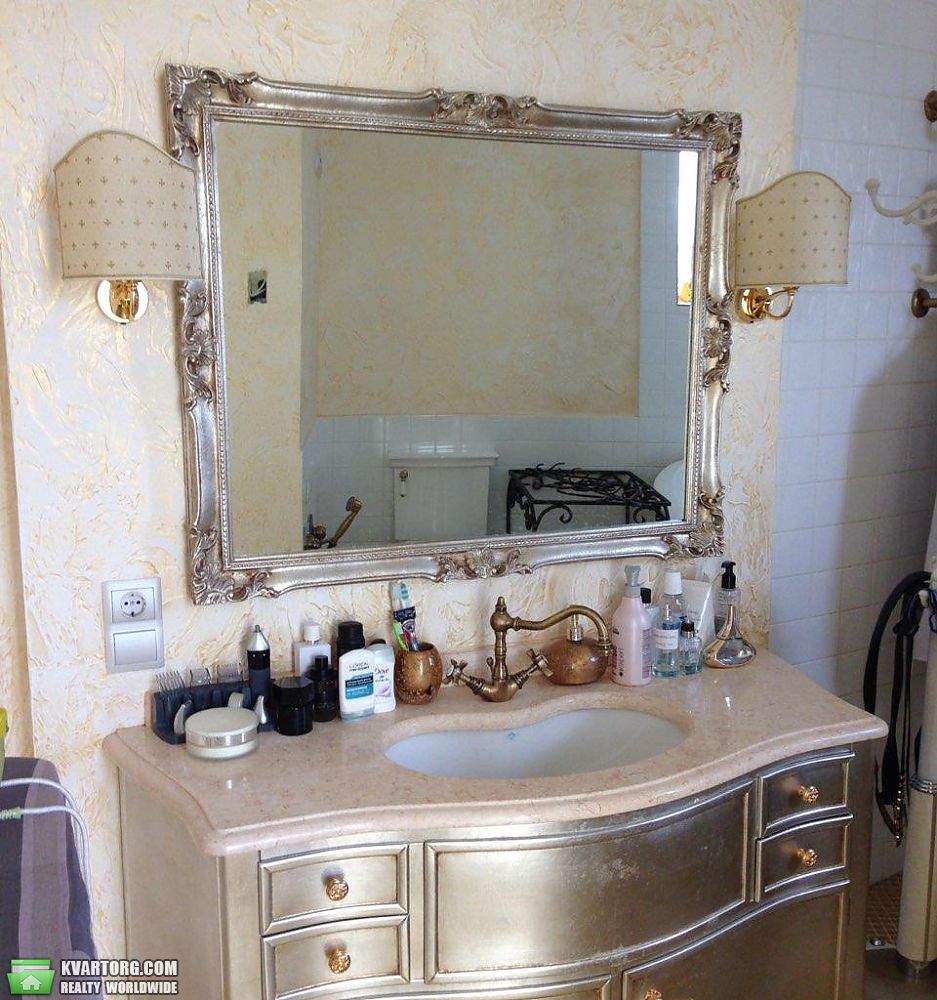 Rent out 4-room apartment. Киев,  Ковпака — photo 6