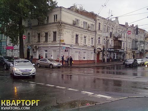 Rent out shop. Киев, ул.Межигорская — photo 1