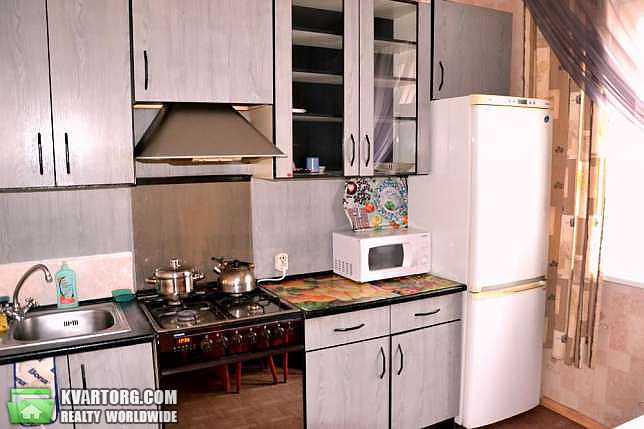 Sell 2-room apartment. Киев,  Срибнокильская — photo 3