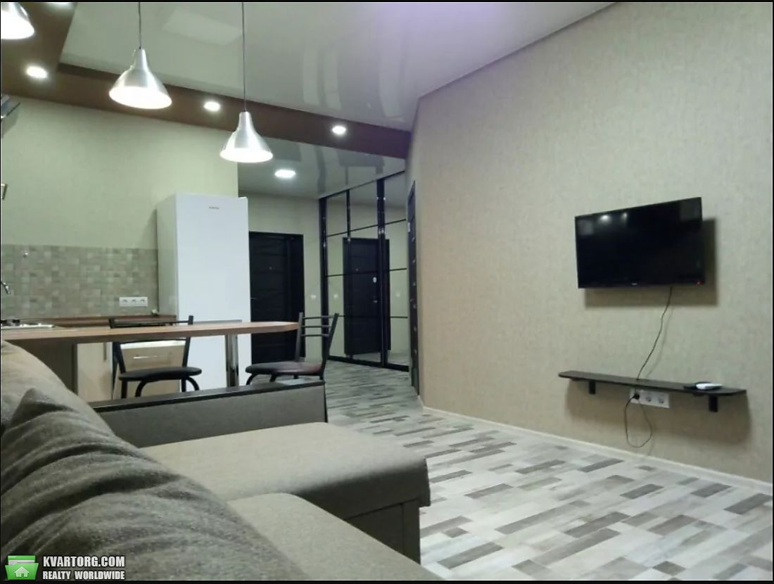 Rent out 1-room apartment. Киев,  Драгоманова — photo 4