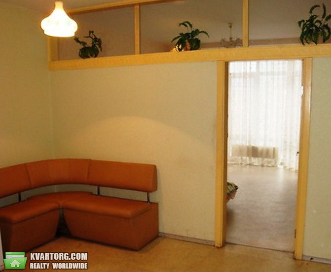 Sell 3-room apartment. Киев,  Ломоносова — photo 1