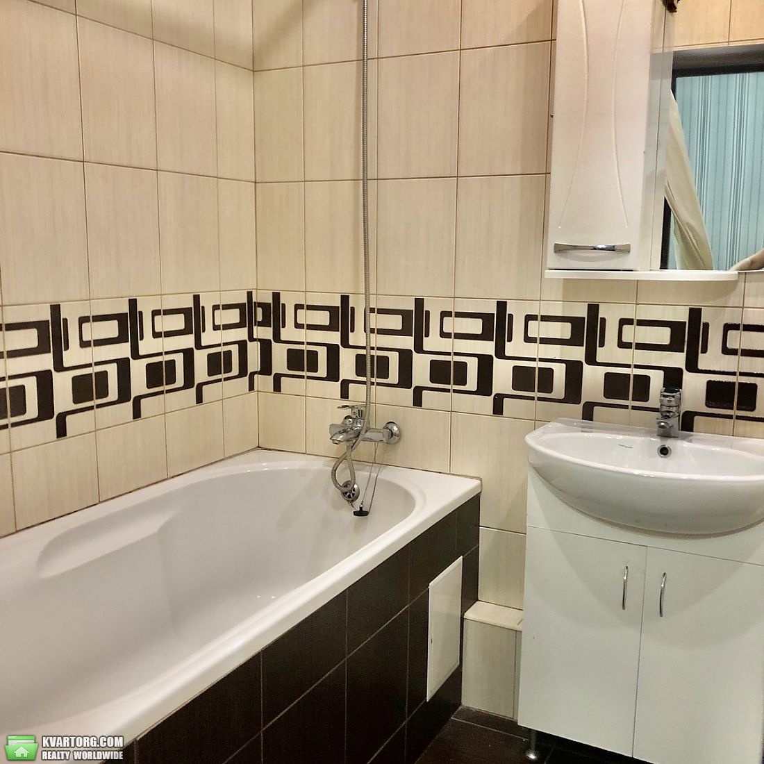 Sell 2-room apartment. Киев, Академика Глушкова — photo 4