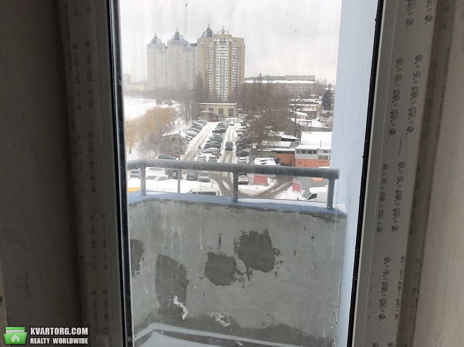 Sell 3-room apartment. Киев, Соборности пр — photo 4