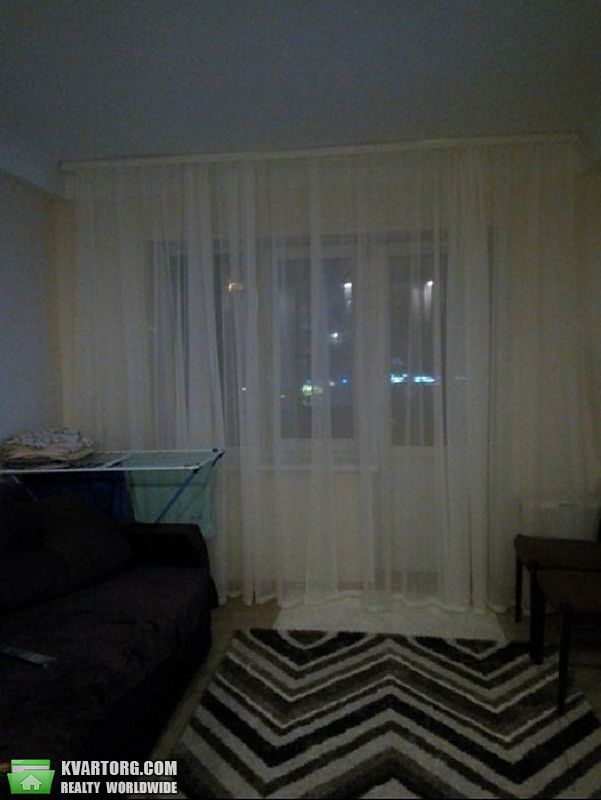 Sell 2-room apartment. Киев,  Перова бул — photo 2
