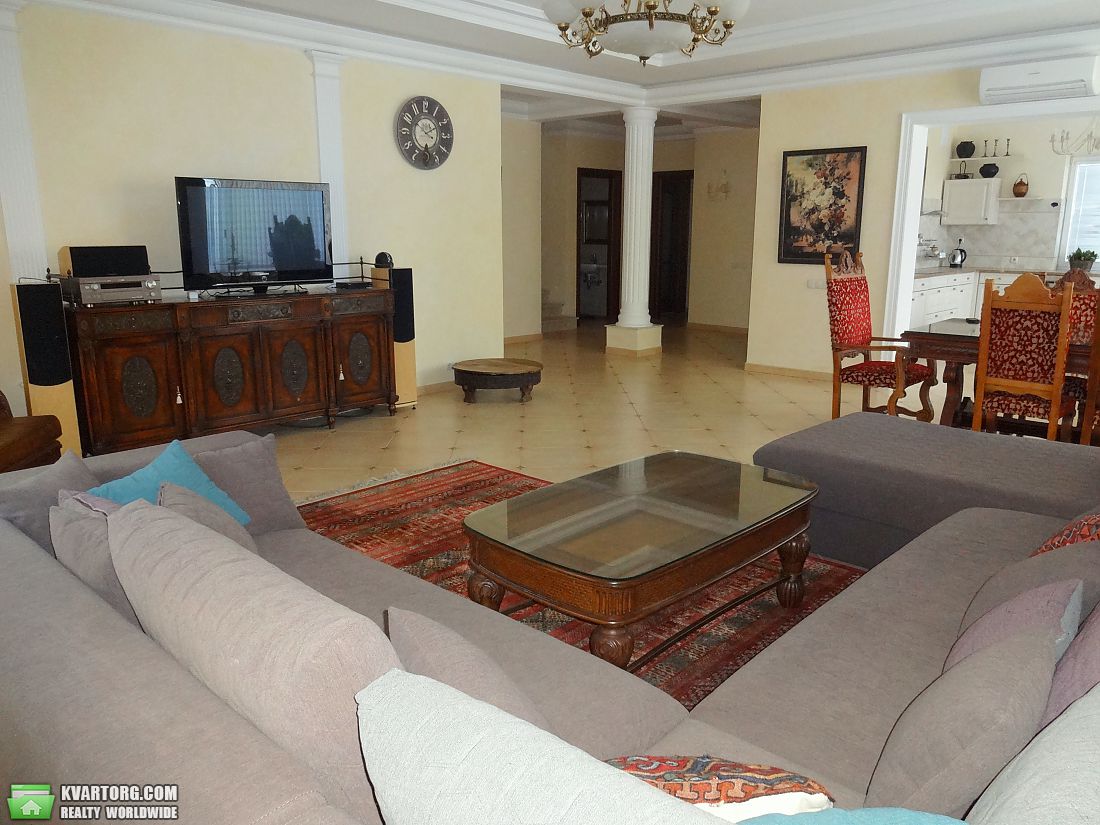 Rent out house. Киев,  Осокорки — photo 6