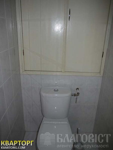 Sell 3-room apartment. Киев,  Старонаводницкая — photo 10
