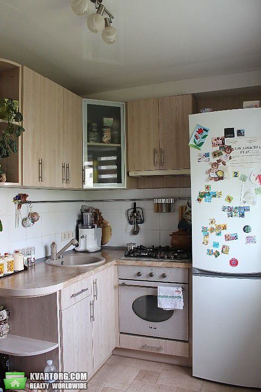 Sell 2-room apartment. Киев,  Жукова — photo 3