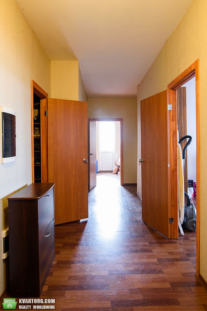 Sell 3-room apartment. Киев,  Петропавловская — photo 2