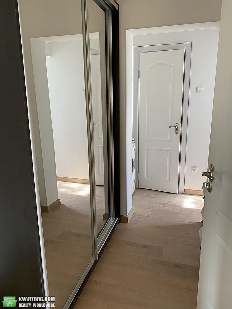 Rent out 2-room apartment. Киев,  Драгомирова — photo 9