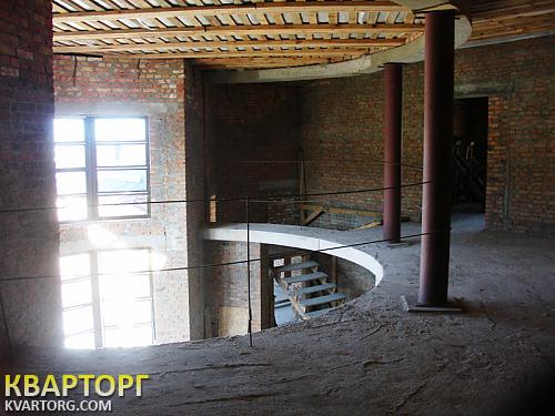 Sell house. Киев,  Святошинская — photo 4