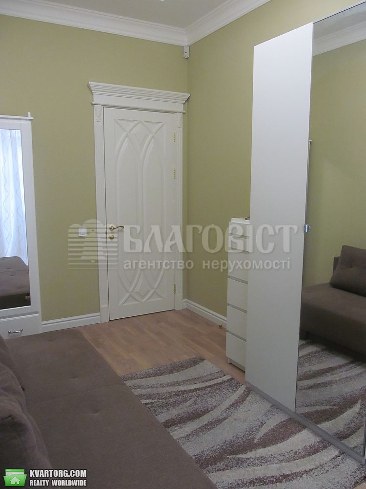Rent out 3-room apartment. Киев,  Воздвиженская — photo 9