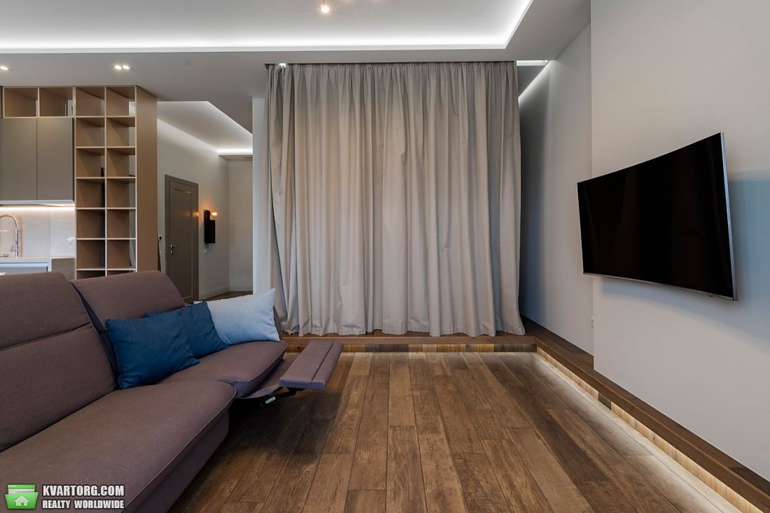 Rent out 1-room apartment. Киев,  Драгомирова — photo 2