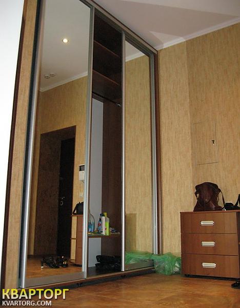Rent out 1-room apartment. Киев,  Оболонская наб — photo 7