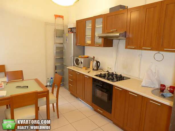 Rent out 2-room apartment. Киев,  Антоновича — photo 3