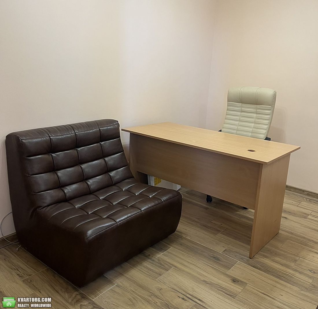 Rent out office. Киев, Срібнокільська — photo 4