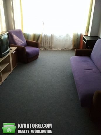 Rent out 2-room apartment. Киев,  Энтузиастов — photo 3