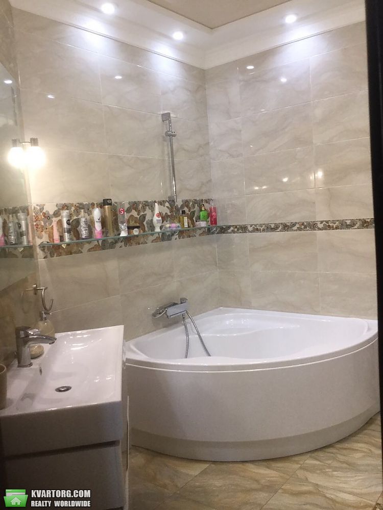 Sell 3-room apartment. Киев, преображенская — photo 10