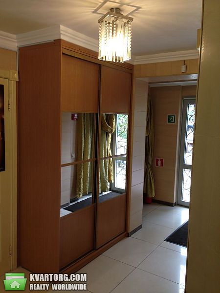 Rent out office. Киев, ул.Лайоша Гавро — photo 3