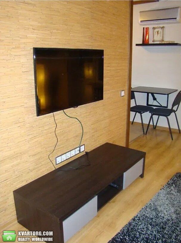 Rent out 1-room apartment. Киев,  Жуковского пер. — photo 4