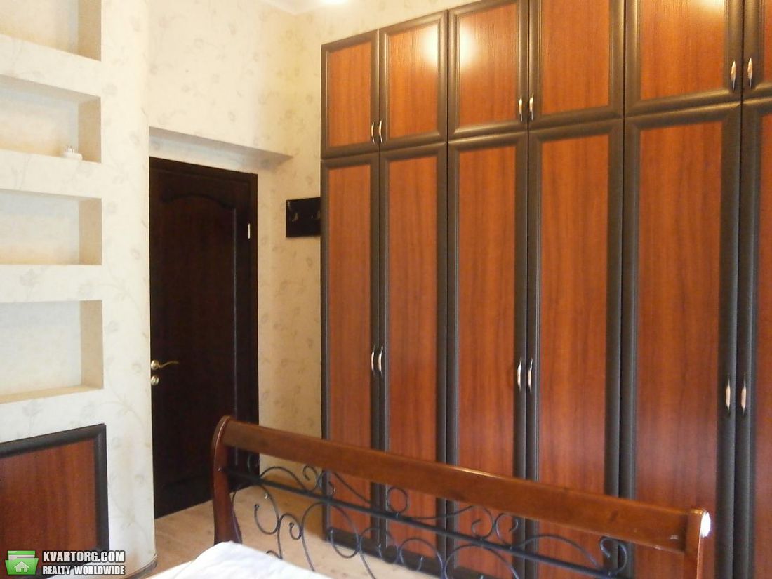 Rent out 3-room apartment. Киев,  Саксаганского — photo 4