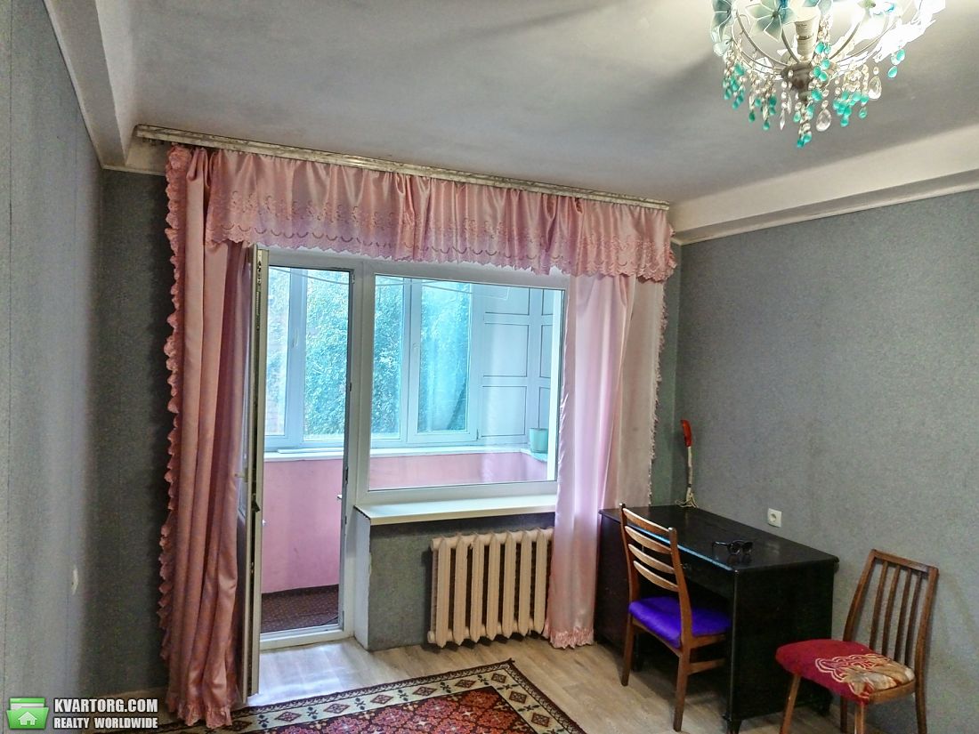 Rent out 1-room apartment. Киев, Пироговский путь — photo 6