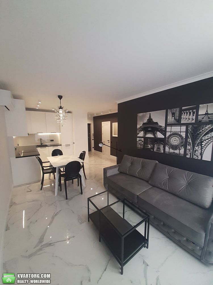 Rent out 1-room apartment. Львов, Замарстинівська — photo 1