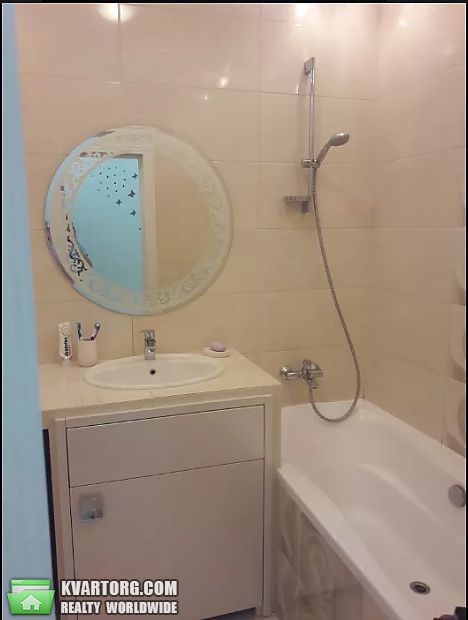 Rent out 1-room apartment. Киев, Симоненко — photo 5