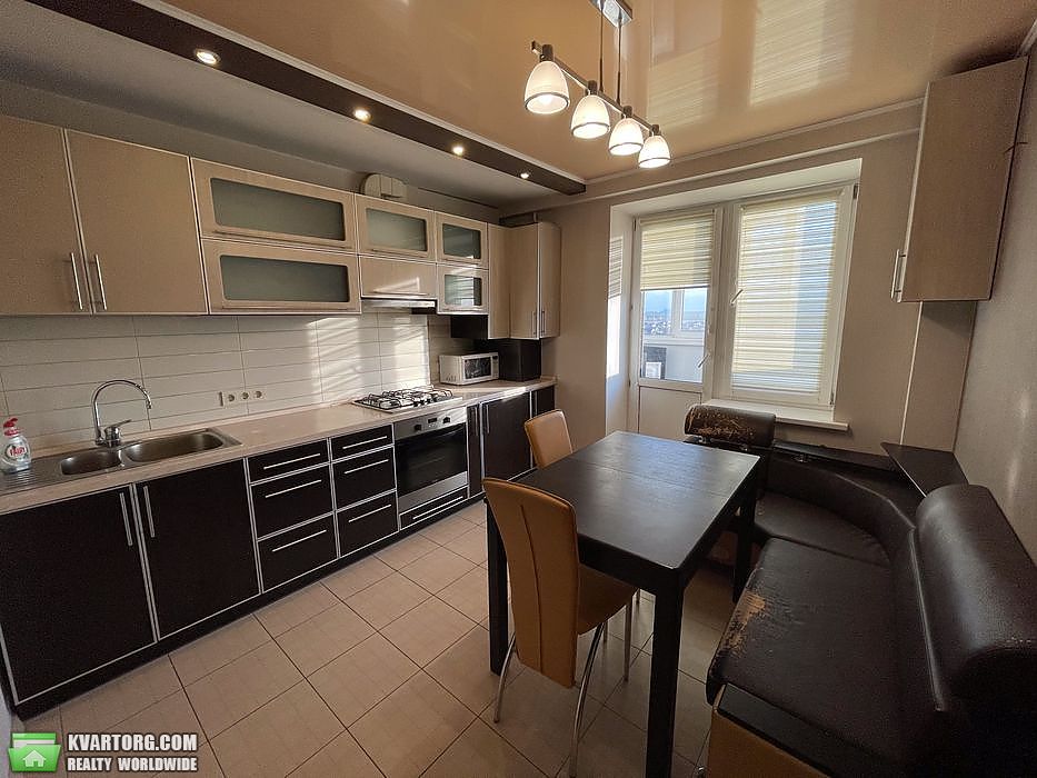 Sell 1-room apartment. Киев,  Тепличная — photo 2