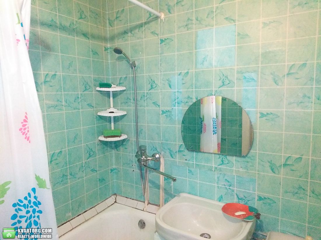 Rent out 1-room apartment. Киев, Радужная — photo 6
