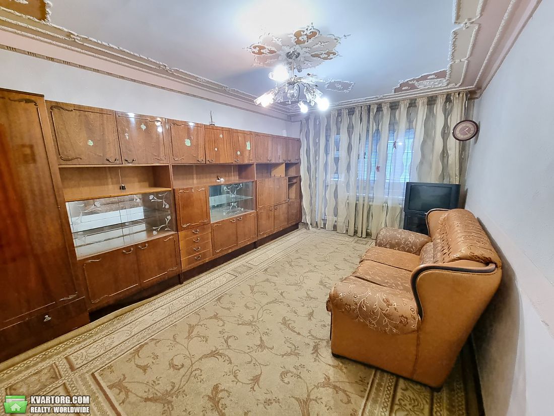 Sell 2-room apartment. Киев,  Пражская — photo 4