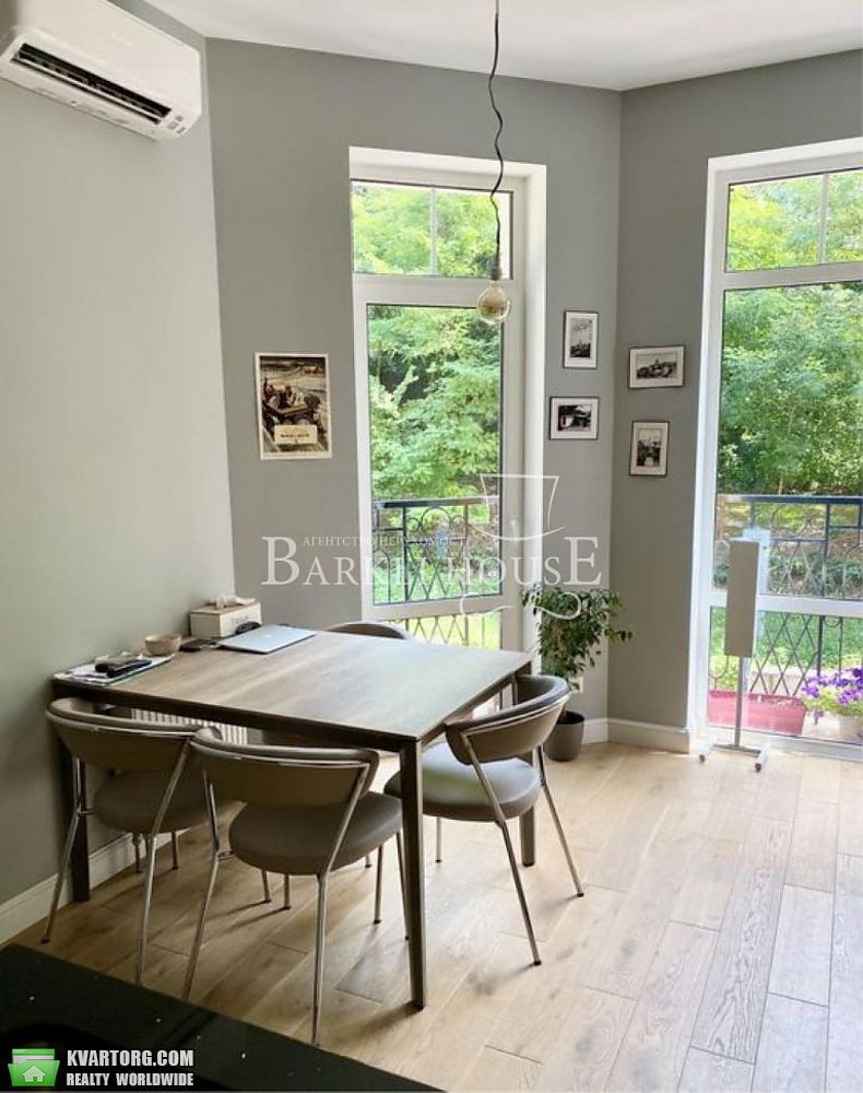 Rent out 3-room apartment. Киев, дегтярная — photo 3