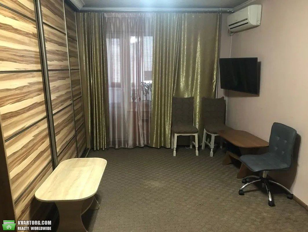 Sell 1-room apartment. Киев,  Оболонский пр — photo 4