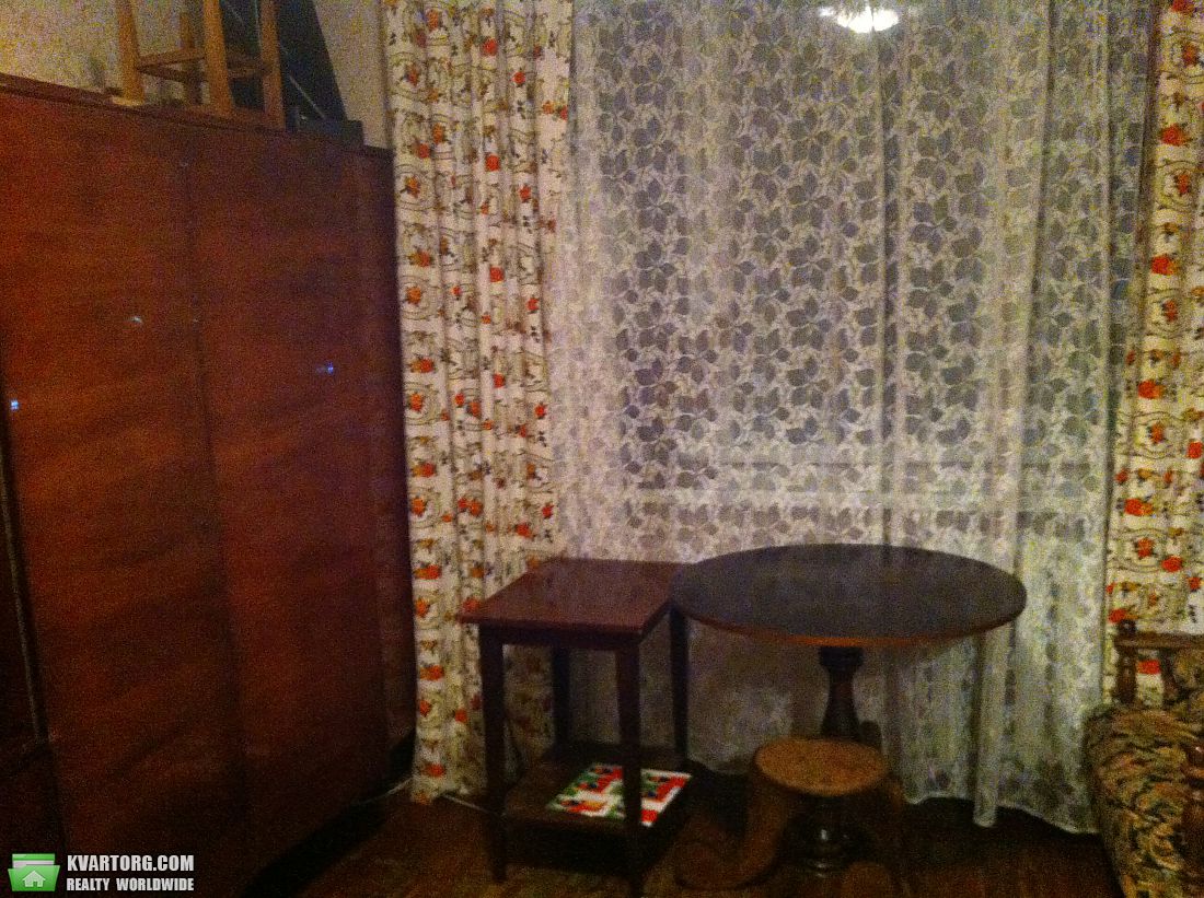 продам 3-комнатную квартиру. Киев,  Зодчих  - фото 1