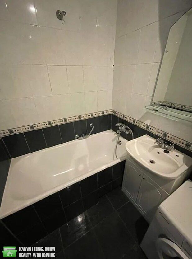 Rent out 1-room apartment. Киев,  Большая Васильковская — photo 5