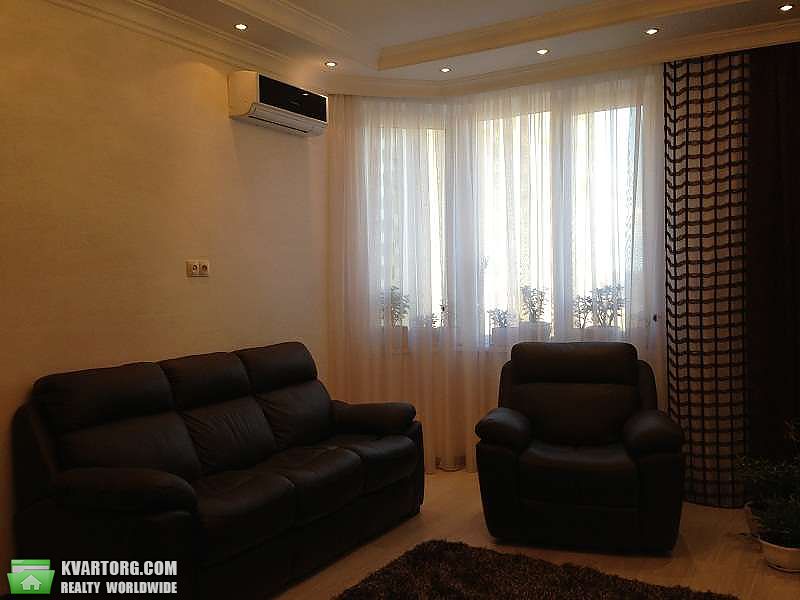 Sell 3-room apartment. Одесса, Среднефонтанская — photo 1