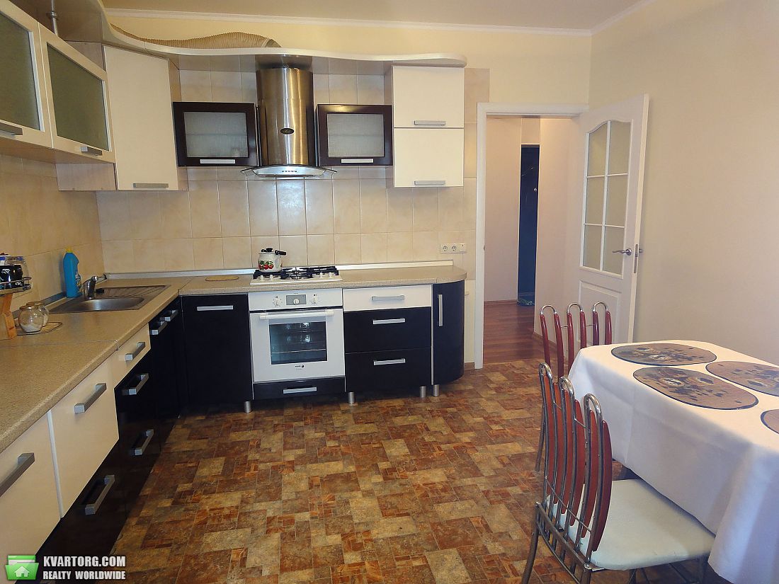 Rent out 1-room apartment. Одесса,  Вильямса — photo 1