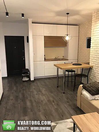 Rent out 2-room apartment. Киев, Семьи Кристеров — photo 1