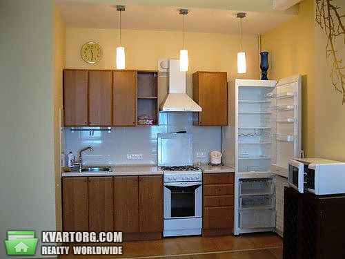 Sell 3-room apartment. Киев,  Богомольца — photo 2