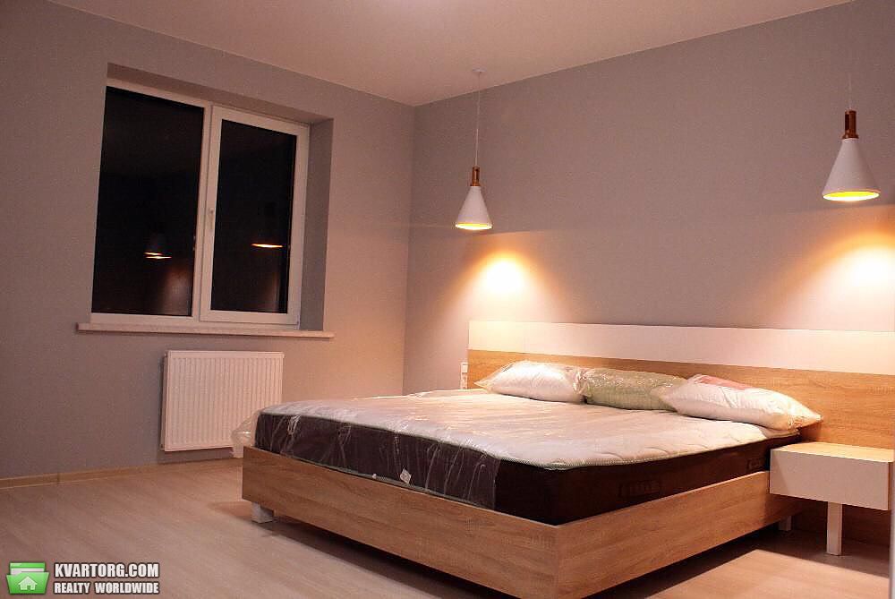 Rent out 2-room apartment. Киев,  Ревуцкого — photo 3