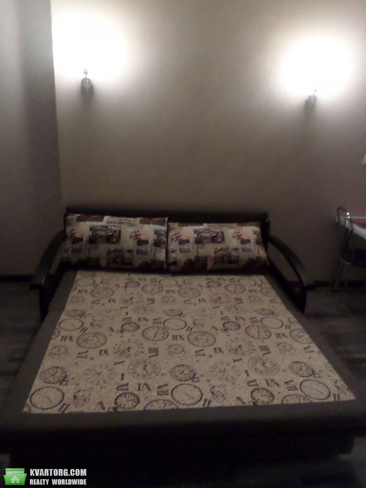 Rent out 1-room apartment. Киев,  Лабораторный пер — photo 3