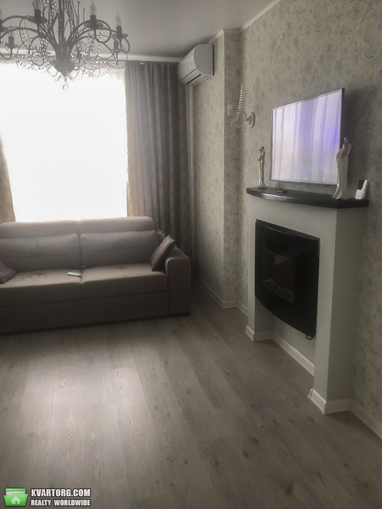 Sell 2-room apartment. Киев, Соломенская — photo 4