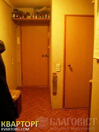 Sell 3-room apartment. Киев,  Щорса — photo 10