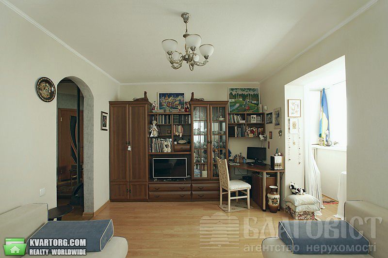 Sell 1-room apartment. Киев,  Ватутина пр — photo 2