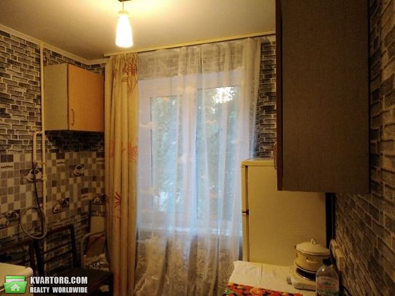 Sell 2-room apartment. Киев,  Зодчих — photo 5