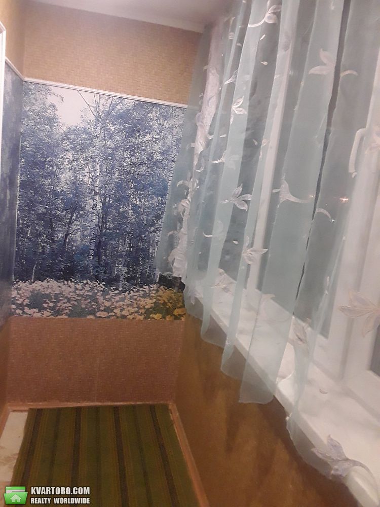 Rent out 2-room apartment. Киев,  Алма-Атинская — photo 6