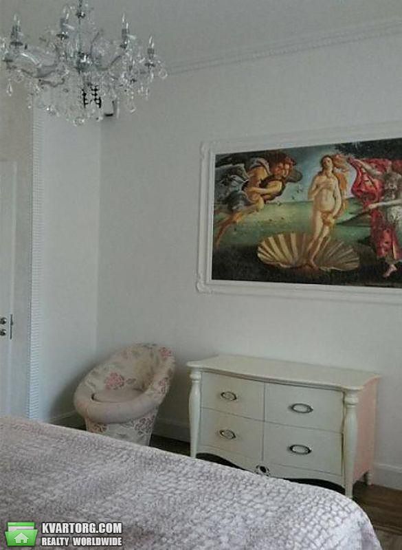 Rent out 2-room apartment. Киев,  Крещатик — photo 4